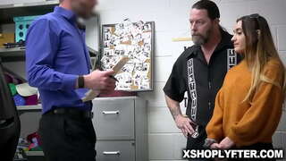 Sera зөвшөөрч авах fucked зайлсхийхийн тулд цагдаагийн оролцоо