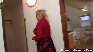 Öreg özvegy szolgáltatások két szerelők