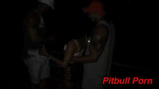 بگذار در اورکا در وسط خیابان لعنت کند