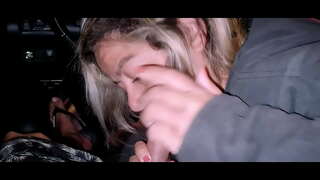 Man bija braukt ar mani, lai palīdzētu meitene,-un paskaties, ko viņa darīja.