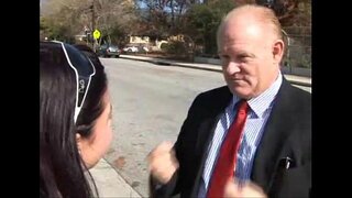 Тера Wray болон настай хүн