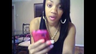 Sexy Ebony teen ki te pai te kaihe twerk