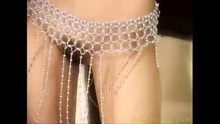 Dans solo fată bună a4U - Lincy Leaw