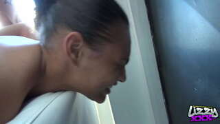 LizzyvsGutterbrain-ٹریلر-lizzyxxx