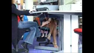 ���रा पुस्तकालय अपस्कर्ट