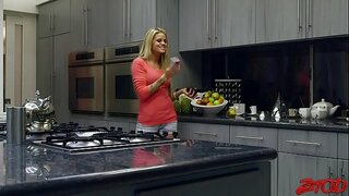 Бұл Джесс Родс Жеткілікті Үлкен Өңдеуге Барлық Әтеш