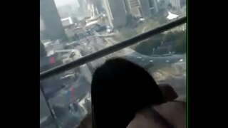 Milioner pieprzy wychudzony кричащую dziewczynę w swoim apartamencie