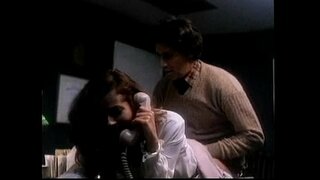 Veronica snap Hir Höschen no ënne gezunn a waarm anal am Büro