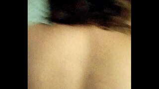 زوجها يدق له و أنا أبحث في بلدي