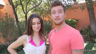 جوڑے ، مقعد ، اتارنا fucking گھر کے پچھواڑے میں