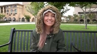 BLONDE 19 ÅR GAMMEL KNEPPER PÅ DEN FØRSTE DATE