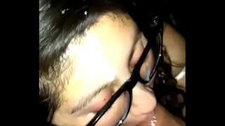 Podoba mu się to na twarzy lily