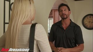 Big-Beit Blondine Bereet Ze Ficken