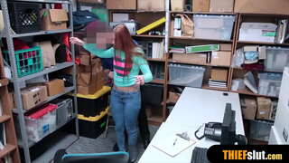 Diu tripodes teenie herebat in shopping humanissimus: et gets aspera irrumabo