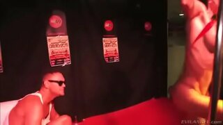 Дразнить стриптизом һәм катгый трахать