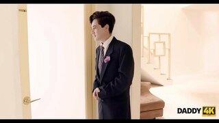 DADDY4K. Impreshonante asina di parto pa bieu tawela i su s.&#039;s bunita brùit