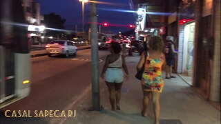 WEISEN SE OP D ' WESTSÄIT, ZU Fouss RONDERËM OUNI HÖSCHEN