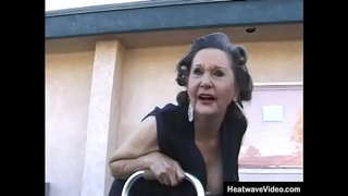 ���ुन्या पिल्ले युक्त्या बंद #1 - जेनात्तनेट, डेव्ह हार्डमन, डिक ओंगळ-सेनाइल आजी दोन पर्वाला करून उत्तर